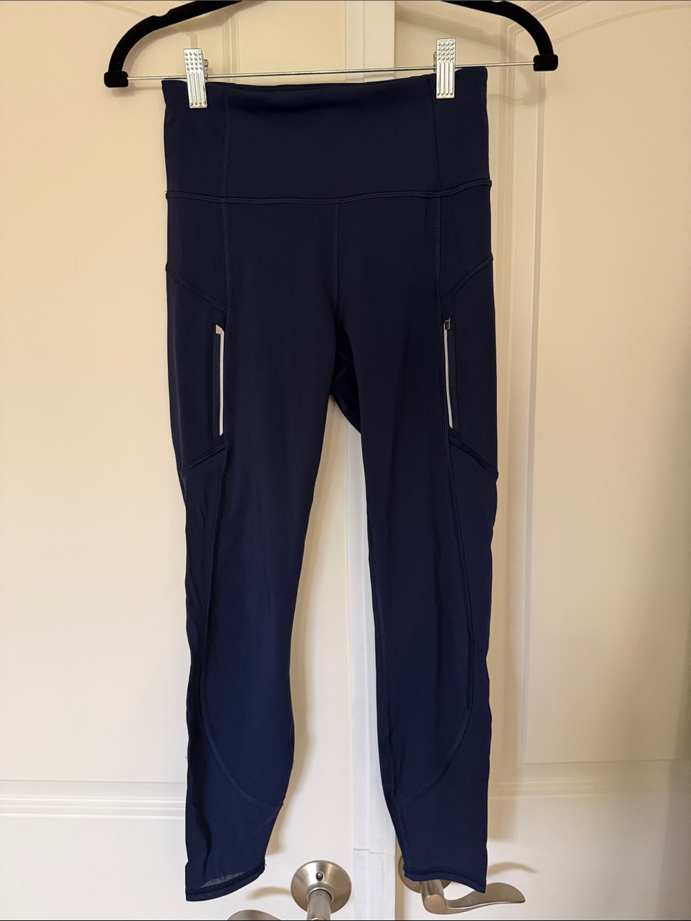 Athleta Rainier 7/8 leggings - unbrushed
